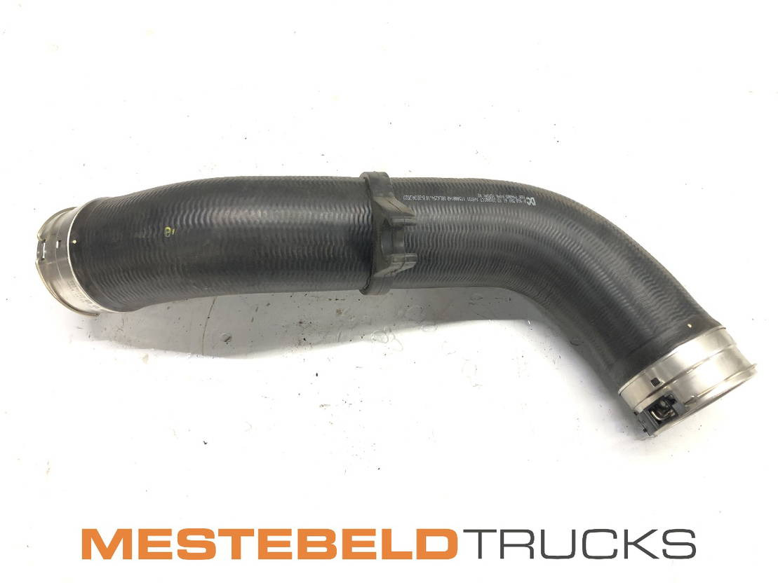 Mercedes-Benz Waterslang - Sistem za hlađenje za Kamion: slika 1 Mercedes-Benz Waterslang - Sistem za hlađenje za Kamion: slika 1