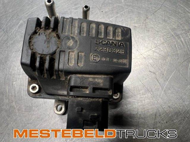 Scania Doseereenheid reductant ad-blue - Izduvni sistem za Kamion: slika 1 Scania Doseereenheid reductant ad-blue - Izduvni sistem za Kamion: slika 1
