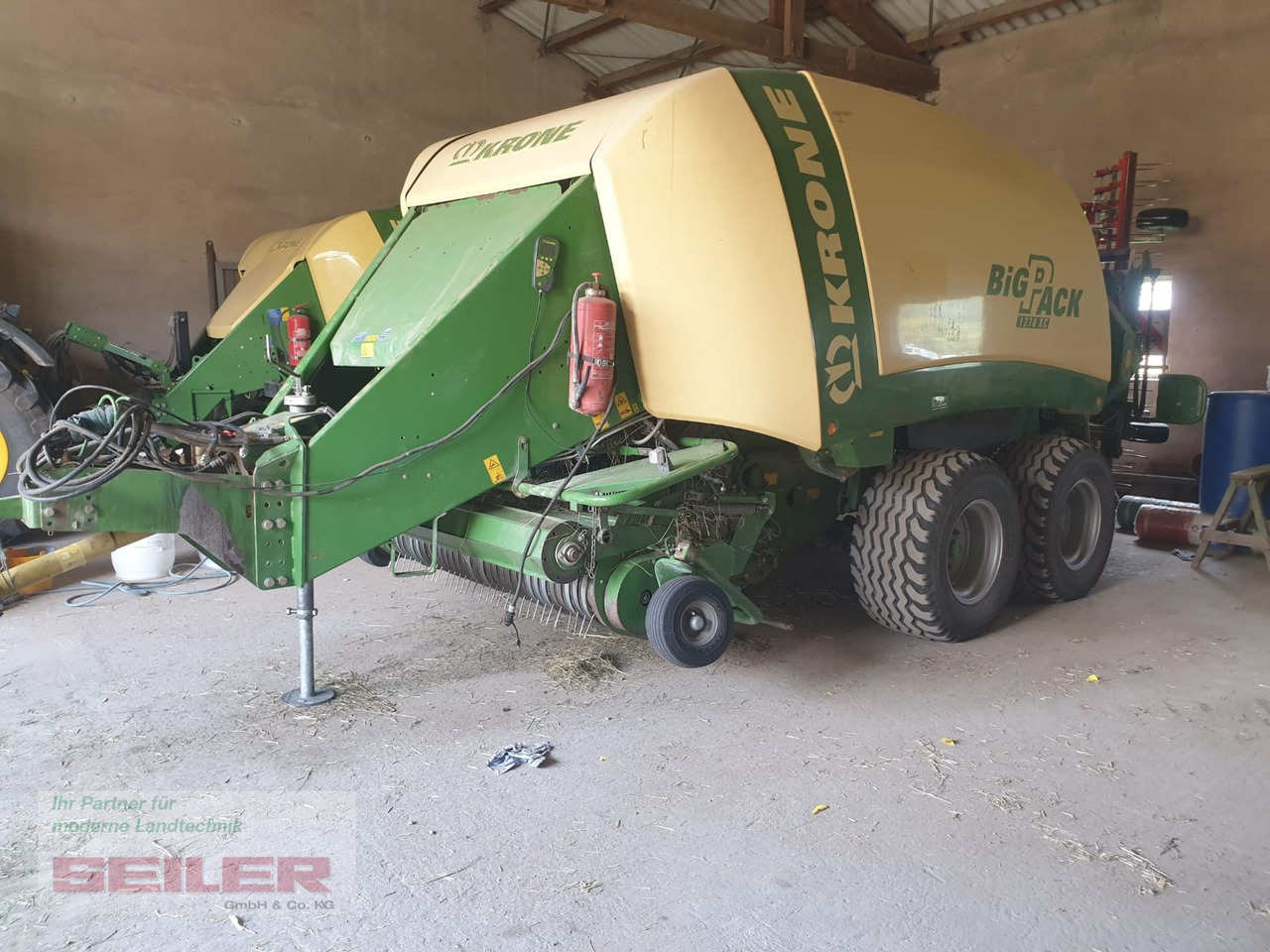 Krone Big Pack 1270 XC - Balirka za kockaste bale: slika 1 Krone Big Pack 1270 XC - Balirka za kockaste bale: slika 1