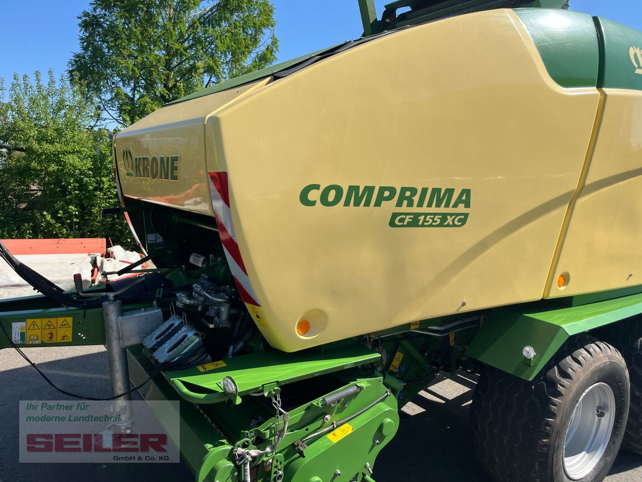 Krone Comprima CF 155 XC - Balirka za okrugle bale: slika 2 Krone Comprima CF 155 XC - Balirka za okrugle bale: slika 2