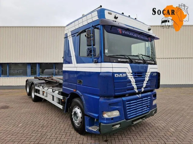 DAF XF 95.430 Euro 4 6x2 Manual-Gear - Kamion sa golom šasijom i zatvorenom kabinom: slika 1 DAF XF 95.430 Euro 4 6x2 Manual-Gear - Kamion sa golom šasijom i zatvorenom kabinom: slika 1