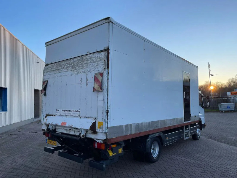 Mercedes-Benz Atego 818 EURO 3 Full Steel Manual Gear-box NL-Truck - Kamion sa zatvorenim sandukom: slika 3 Mercedes-Benz Atego 818 EURO 3 Full Steel Manual Gear-box NL-Truck - Kamion sa zatvorenim sandukom: slika 3