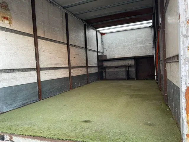 Mercedes-Benz Atego 818 EURO 3 Full Steel Manual Gear-box NL-Truck - Kamion sa zatvorenim sandukom: slika 5 Mercedes-Benz Atego 818 EURO 3 Full Steel Manual Gear-box NL-Truck - Kamion sa zatvorenim sandukom: slika 5