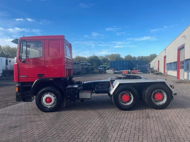 DAF 95.360 ATI 6X4 FULL SPRING - Tegljač: slika 4 DAF 95.360 ATI 6X4 FULL SPRING - Tegljač: slika 4