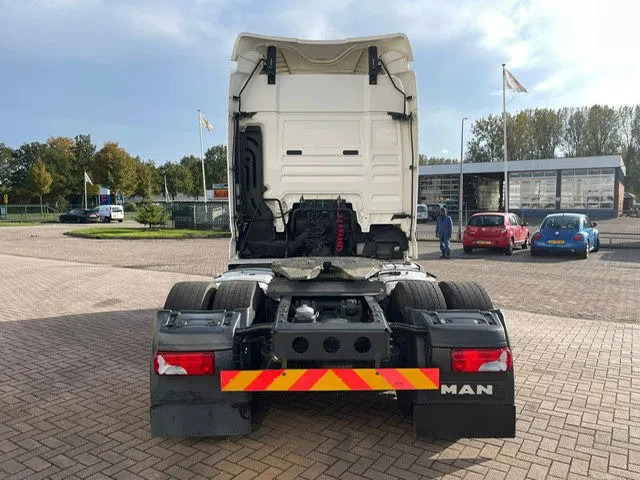 MAN TGX 18.480 Euro 6 Retarder 2 tanks - Tegljač: slika 4 MAN TGX 18.480 Euro 6 Retarder 2 tanks - Tegljač: slika 4