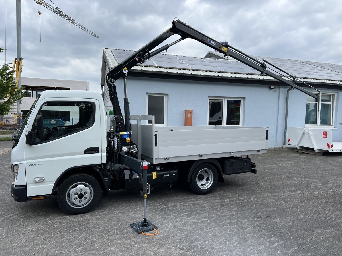 FUSO 3S15 Alu Pritsche 2.80m Ladekran - Dostavno vozilo s ravnom platformom: slika 2 FUSO 3S15 Alu Pritsche 2.80m Ladekran - Dostavno vozilo s ravnom platformom: slika 2