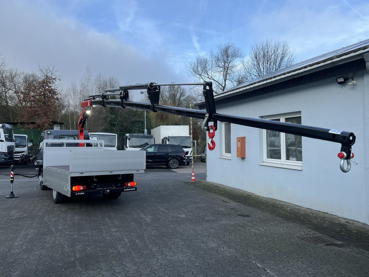 FUSO 6S15 Pritsche 3.0m Kran 4xhydr. Funk! - Dostavno vozilo s ravnom platformom: slika 4 FUSO 6S15 Pritsche 3.0m Kran 4xhydr. Funk! - Dostavno vozilo s ravnom platformom: slika 4