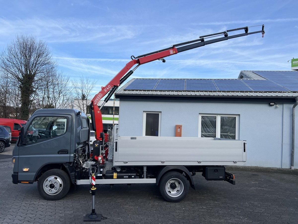 FUSO 6S15 Pritsche 3.0m Kran 4xhydr. Funk! - Dostavno vozilo s ravnom platformom: slika 1 FUSO 6S15 Pritsche 3.0m Kran 4xhydr. Funk! - Dostavno vozilo s ravnom platformom: slika 1