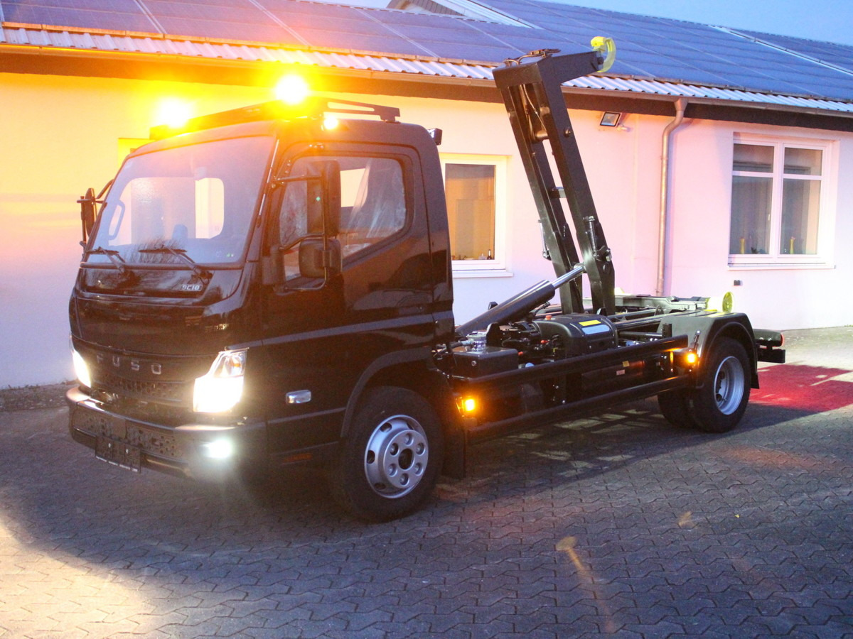 FUSO Canter FUSO 9C18 City Abrollkipper Hooklift Bla - Kamion sa hidrauličnom kukom, Kamion sa dizalicom: slika 1 FUSO Canter FUSO 9C18 City Abrollkipper Hooklift Bla - Kamion sa hidrauličnom kukom, Kamion sa dizalicom: slika 1