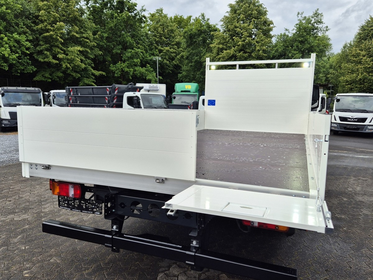 MAN TGL 8.160 BL NEU Alu Pritsche 5.5m 8.190 - Dostavno vozilo s ravnom platformom: slika 3 MAN TGL 8.160 BL NEU Alu Pritsche 5.5m 8.190 - Dostavno vozilo s ravnom platformom: slika 3