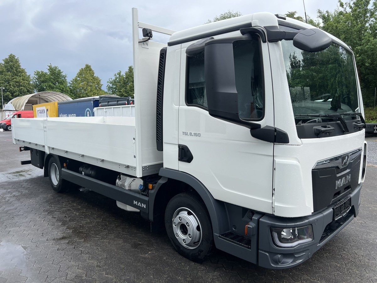 MAN TGL 8.160 BL NEU Alu Pritsche 5.5m 8.190 - Dostavno vozilo s ravnom platformom: slika 4 MAN TGL 8.160 BL NEU Alu Pritsche 5.5m 8.190 - Dostavno vozilo s ravnom platformom: slika 4