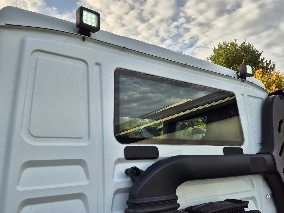 MAN TGL 8.190 BL City Abrollkipper Aut., 2 x AHK sof - Kamion sa hidrauličnom kukom: slika 5 MAN TGL 8.190 BL City Abrollkipper Aut., 2 x AHK sof - Kamion sa hidrauličnom kukom: slika 5