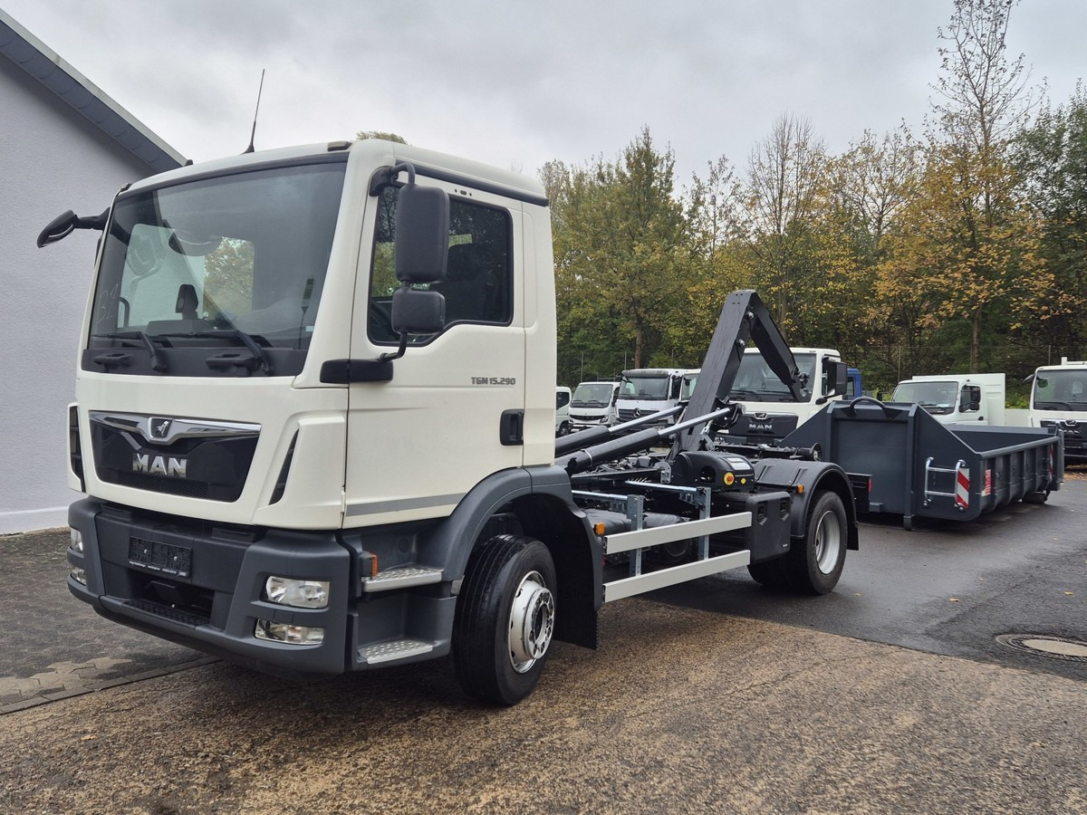 MAN TGM 15.290 BL Aut. Abrollkipper AHK - Kamion sa hidrauličnom kukom: slika 4 MAN TGM 15.290 BL Aut. Abrollkipper AHK - Kamion sa hidrauličnom kukom: slika 4