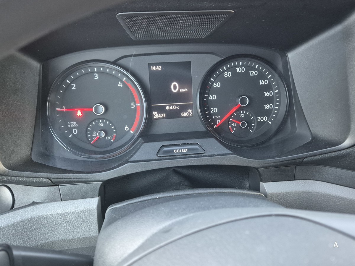 VW Crafter 35 Maxi L4H3, 1.Hand, 28tkm! - Furgon: slika 5 VW Crafter 35 Maxi L4H3, 1.Hand, 28tkm! - Furgon: slika 5