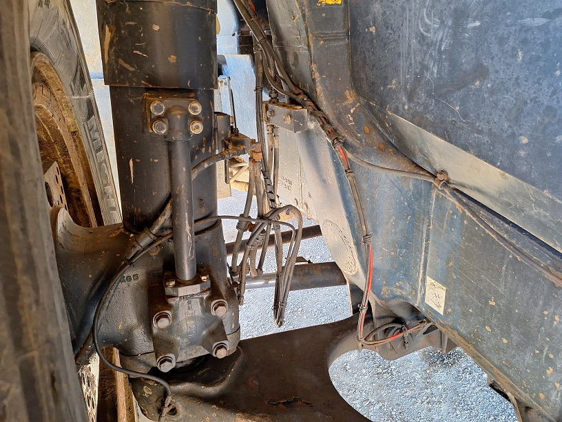 Lizing KOMATSU HD605-7EO KOMATSU HD605-7EO: slika 10 Lizing KOMATSU HD605-7EO KOMATSU HD605-7EO: slika 10