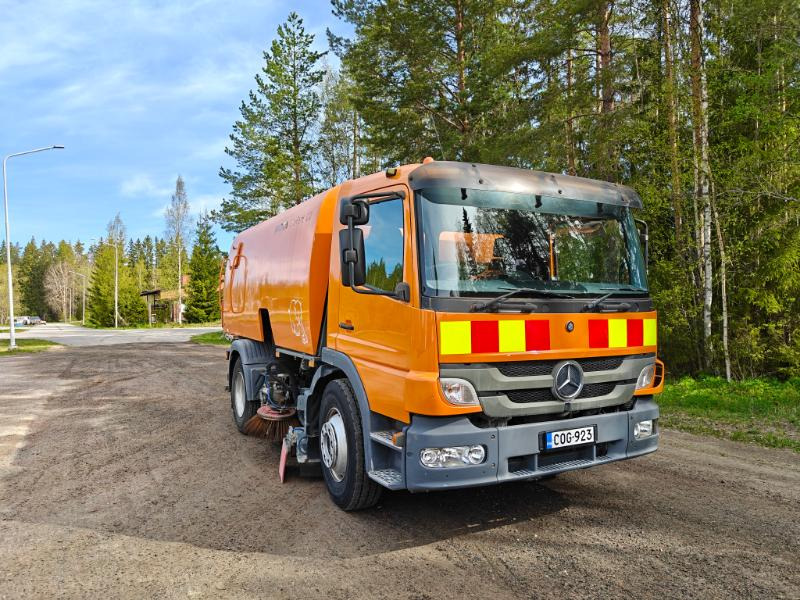 Bucher Cityfant 60 MB Atego - Autočistilica: slika 3 Bucher Cityfant 60 MB Atego - Autočistilica: slika 3
