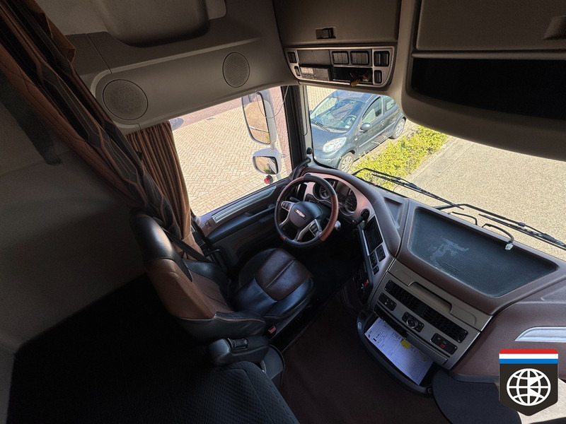 DAF XF 530 FT RETARDER / LEATHER INTERIOR / NIGHT AC / TUV 06-2026 - Tegljač: slika 5 DAF XF 530 FT RETARDER / LEATHER INTERIOR / NIGHT AC / TUV 06-2026 - Tegljač: slika 5