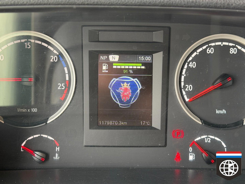 Tegljač Scania R410 NIGHT A/C / 2X TANK / RETARDER / TUV: 06-26: slika 12
