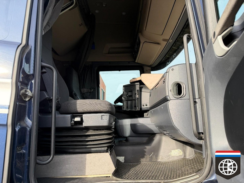 Tegljač Scania R410 NIGHT A/C / 2X TANK / RETARDER / TUV: 06-26: slika 15