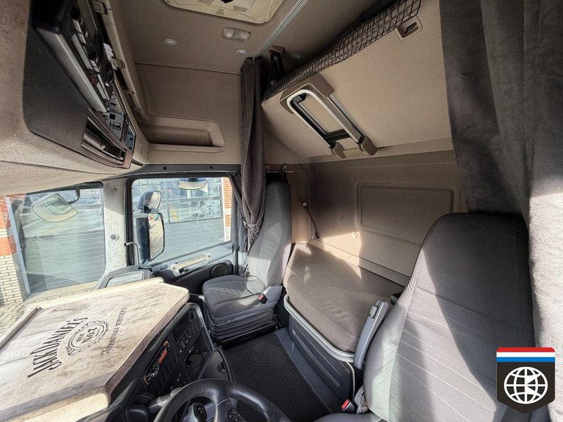 Tegljač Scania R410 NIGHT A/C / 2X TANK / RETARDER / TUV: 06-26: slika 10