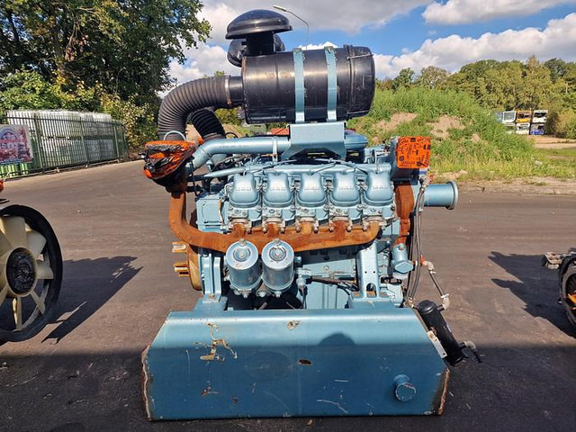 MAN D2840LE21 - Motor: slika 2 MAN D2840LE21 - Motor: slika 2