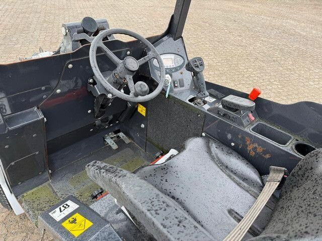 Utovarivač točkaš Bobcat L28, Schaufel, Palettengabel, S.W.S.: slika 11 Utovarivač točkaš Bobcat L28, Schaufel, Palettengabel, S.W.S.: slika 11