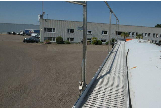 Poluprikolica cisterna za prevoz cementa Feldbinder EUT 37.5, 1 Kammer, Luft-Lift, 27m³, SAF-Achsen: slika 12