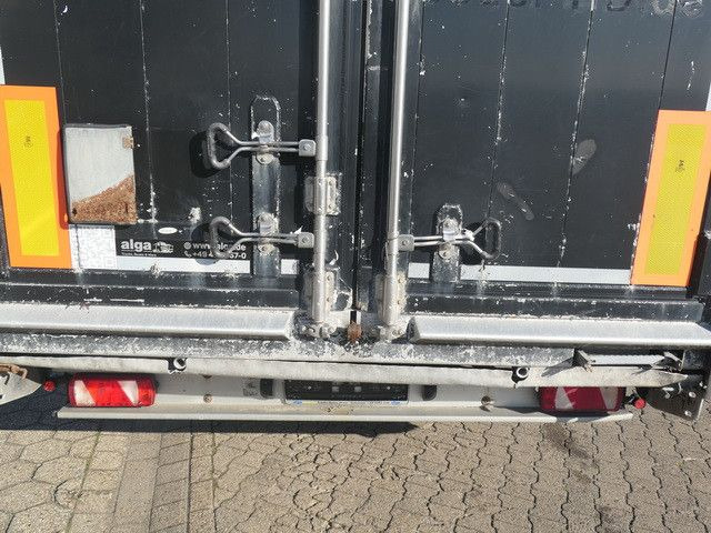 Fliegl SDS 390/92 cbm./SAF Achsen - Poluprikolica sa pokretnim podom: slika 4 Fliegl SDS 390/92 cbm./SAF Achsen - Poluprikolica sa pokretnim podom: slika 4