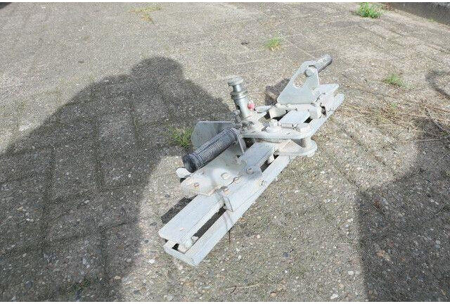 Lissmac Steingreifer, Kalksandsteinblöcke - Građevinska mašina: slika 2 Lissmac Steingreifer, Kalksandsteinblöcke - Građevinska mašina: slika 2