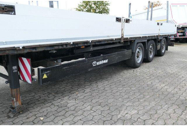 Krone SD, Mitnahmestapler, Gelenkt, Container, Lift - Plato poluprikolica: slika 2 Krone SD, Mitnahmestapler, Gelenkt, Container, Lift - Plato poluprikolica: slika 2