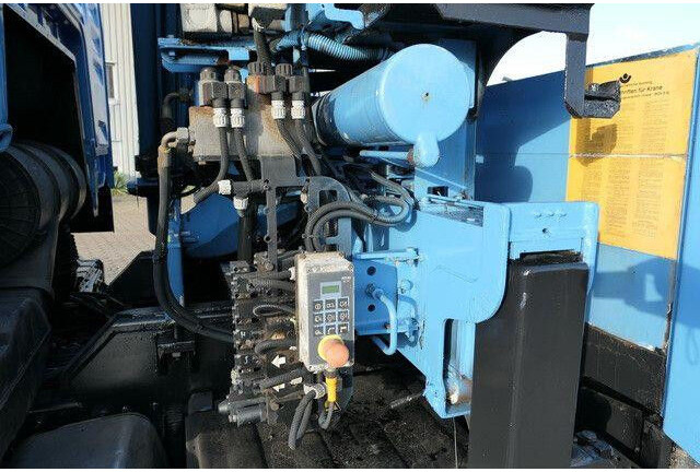 MAN 26.440 6x4H-2 BL TGA, Terex-Atlas 165.5, Funk - Kamion sa tovarnim sandukom: slika 5 MAN 26.440 6x4H-2 BL TGA, Terex-Atlas 165.5, Funk - Kamion sa tovarnim sandukom: slika 5