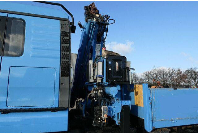MAN 26.440 6x4H-2 BL TGA, Terex-Atlas 165.5, Funk - Kamion sa tovarnim sandukom: slika 4 MAN 26.440 6x4H-2 BL TGA, Terex-Atlas 165.5, Funk - Kamion sa tovarnim sandukom: slika 4