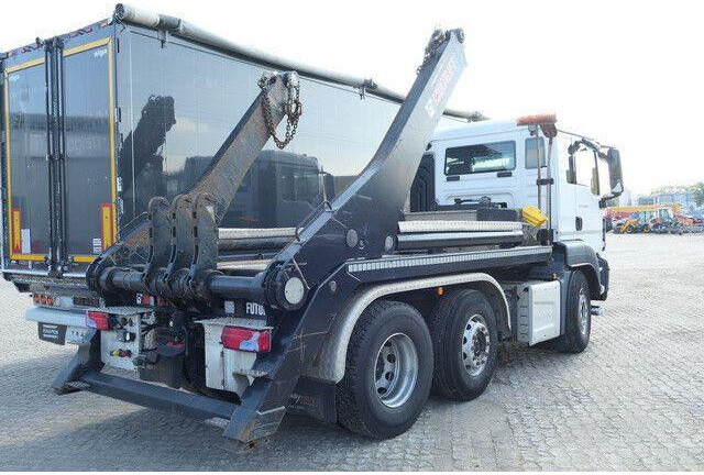 MAN 26.460 TGS 6x2, Hiab FTR18, Funk, Vorlauflenk,AC - Kamion sa kablovskim sistemom: slika 4 MAN 26.460 TGS 6x2, Hiab FTR18, Funk, Vorlauflenk,AC - Kamion sa kablovskim sistemom: slika 4
