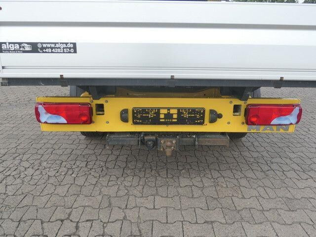 Dostavno vozilo s ravnom platformom, Dostavno vozilo sa duplom kabinom MAN 3.180 TGE 4x4, DOKA, 7 Sitze, Klima, AHK, Allrad: slika 8