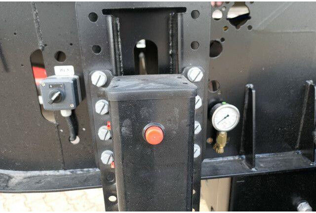 Mega MNW, Stahl, 25m³, Luft-Lift, anliegende Klappe - Poluprikolica istovarivača: slika 5 Mega MNW, Stahl, 25m³, Luft-Lift, anliegende Klappe - Poluprikolica istovarivača: slika 5