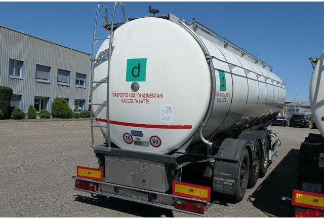 Menci SA 105/Lebensmittel Tank 32 cbm./Liftachse - Poluprikolica cisterna: slika 4 Menci SA 105/Lebensmittel Tank 32 cbm./Liftachse - Poluprikolica cisterna: slika 4