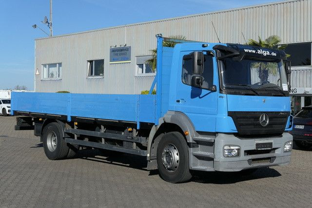 Mercedes-Benz 1824 L Axor 4x2, 3. Sitz, AHK, Gerüstbau, Klima Mercedes-Benz 1824 L Axor 4x2, 3. Sitz, AHK, Gerüstbau, Klima - Kamion sa tovarnim sandukom: slika 3 Mercedes-Benz 1824 L Axor 4x2, 3. Sitz, AHK, Gerüstbau, Klima Mercedes-Benz 1824 L Axor 4x2, 3. Sitz, AHK, Gerüstbau, Klima - Kamion sa tovarnim sandukom: slika 3