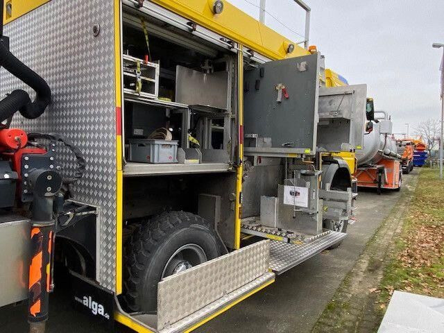 Mercedes-Benz 1833 Axor 4x4, Kran Palfinger, Rosenbauer, AHK - Vatrogasni kamion: slika 3 Mercedes-Benz 1833 Axor 4x4, Kran Palfinger, Rosenbauer, AHK - Vatrogasni kamion: slika 3