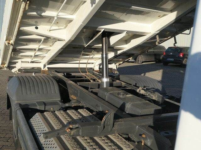 Mercedes-Benz 818 K Atego 4x2, Meiller, AHK, 3. Sitz, 168tkm. - Istovarivač: slika 2 Mercedes-Benz 818 K Atego 4x2, Meiller, AHK, 3. Sitz, 168tkm. - Istovarivač: slika 2