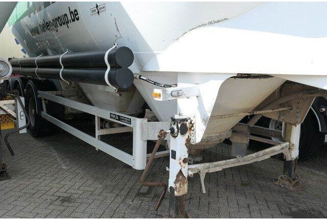 SPITZER SF 2743 PI, Zement, Alu-Felgen, 43m³, 1 Kammer - Poluprikolica cisterna: slika 3 SPITZER SF 2743 PI, Zement, Alu-Felgen, 43m³, 1 Kammer - Poluprikolica cisterna: slika 3