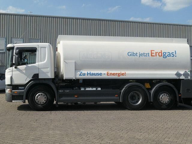 Scania P 320 6x2, Lindner & Fischer, 19m³, 3 Kammern - Kamion cisterna: slika 2 Scania P 320 6x2, Lindner & Fischer, 19m³, 3 Kammern - Kamion cisterna: slika 2