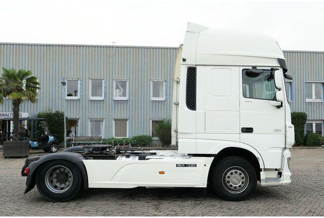 DAF XF 460 FT 4x2, SSC, Intarder, Hydr., Standklima - Tegljač: slika 2 DAF XF 460 FT 4x2, SSC, Intarder, Hydr., Standklima - Tegljač: slika 2