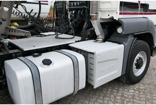 MAN 18.440 TGS 4x4, HydroDrive, Hydr., Klima, Navi - Tegljač: slika 3 MAN 18.440 TGS 4x4, HydroDrive, Hydr., Klima, Navi - Tegljač: slika 3