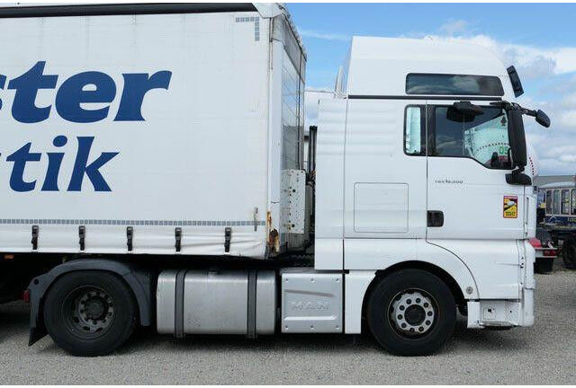 MAN 18.500 TGX 4x2, Intarder, Spoiler, Klima,2x Tank - Tegljač: slika 2 MAN 18.500 TGX 4x2, Intarder, Spoiler, Klima,2x Tank - Tegljač: slika 2