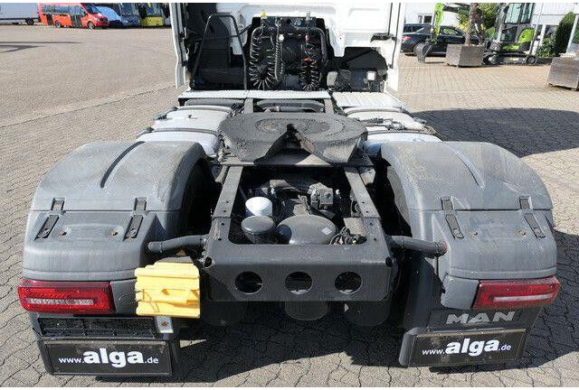 MAN 18.500 TGX 4x2, XXL, Intarder,Standklima,2x Tank - Tegljač: slika 4 MAN 18.500 TGX 4x2, XXL, Intarder,Standklima,2x Tank - Tegljač: slika 4
