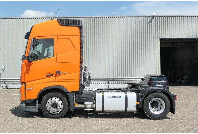 Volvo FH 500/Standklima/20 Stück auf Lager! - Tegljač: slika 4 Volvo FH 500/Standklima/20 Stück auf Lager! - Tegljač: slika 4