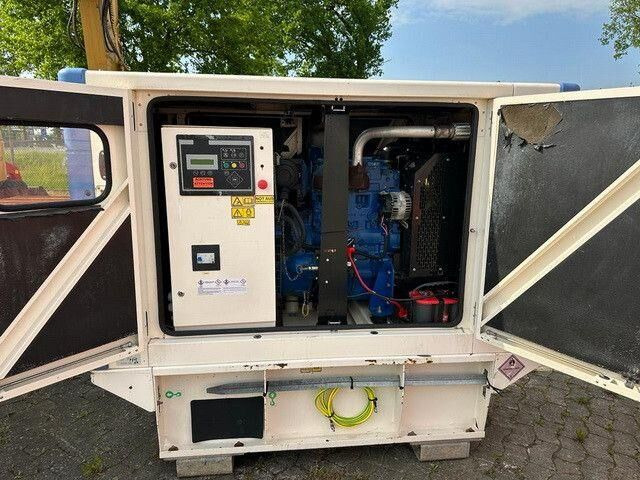 Wacker Wilson P33-2, 33kVA, Perkins, Stromgenerator - Set generatora: slika 4 Wacker Wilson P33-2, 33kVA, Perkins, Stromgenerator - Set generatora: slika 4