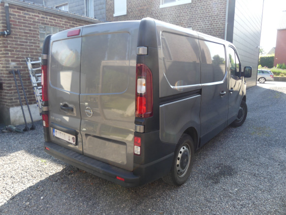 Camionnette Opel Vivaro (2018-122.114 km-VIN:WOVF7G60XJV634111) - Automobil: slika 4 Camionnette Opel Vivaro (2018-122.114 km-VIN:WOVF7G60XJV634111) - Automobil: slika 4