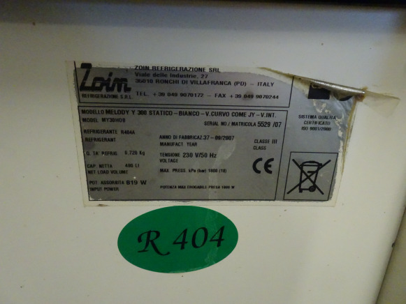 Comptoir frigo, marque ZOIN
modèle : Melody Y 300 Statico - bbianco
numéro : 5629/07
année : 2007
Toir frigo, marque ZOIN
modèle : Melody Y 300 Statico - bbianco
numéro : 5629/07
anné frigo, marque ZO - Oprema za prehrambenu industriju: slika 1 Comptoir frigo, marque ZOIN
modèle : Melody Y 300 Statico - bbianco
numéro : 5629/07
année : 2007
Toir frigo, marque ZOIN
modèle : Melody Y 300 Statico - bbianco
numéro : 5629/07
anné frigo, marque ZO - Oprema za prehrambenu industriju: slika 1