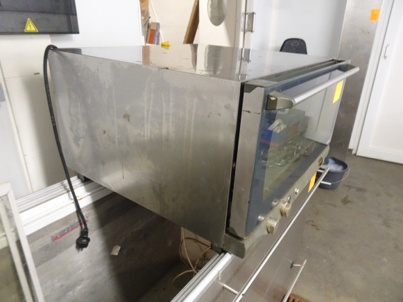 Four à air pulsé, marque UNOX
modèle : ELENA - à air pulsé, marque UNOX
modèle Ir pulsé, marque UNOfr pur E Unox
Modèle : Elena - Xft-183
Numéro - Oprema za prehrambenu industriju: slika 3 Four à air pulsé, marque UNOX
modèle : ELENA - à air pulsé, marque UNOX
modèle Ir pulsé, marque UNOfr pur E Unox
Modèle : Elena - Xft-183
Numéro - Oprema za prehrambenu industriju: slika 3